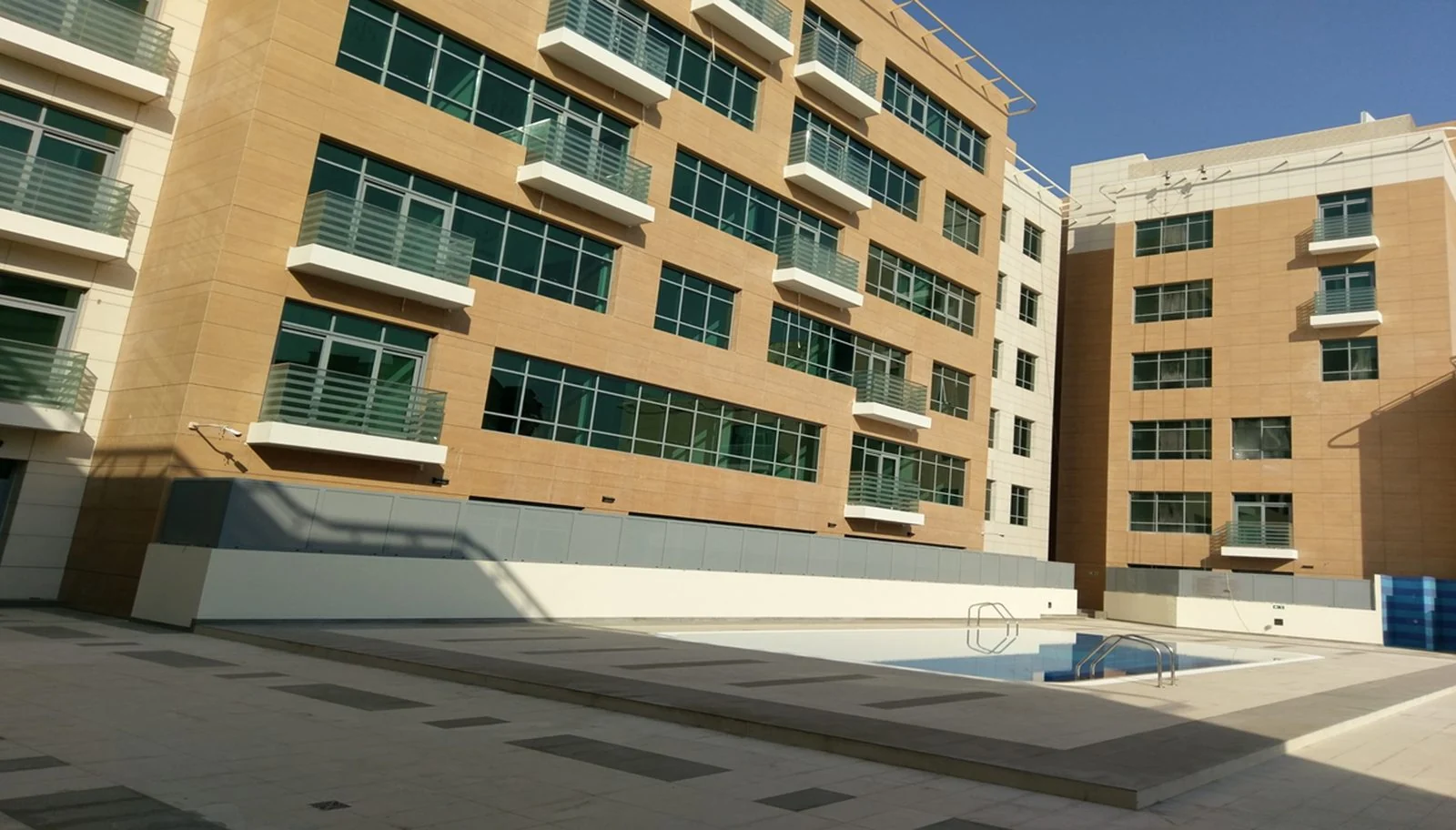 Al Mulla Building — IZEC works