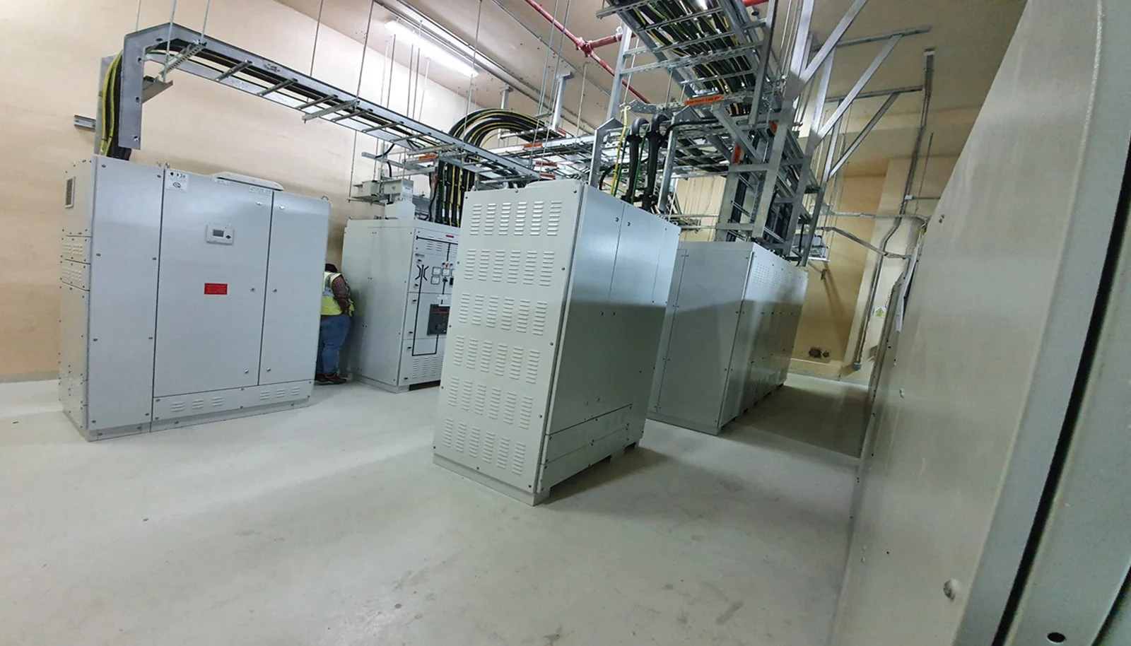 Danat Al Emarat Hospital — South Tower — IZEC works